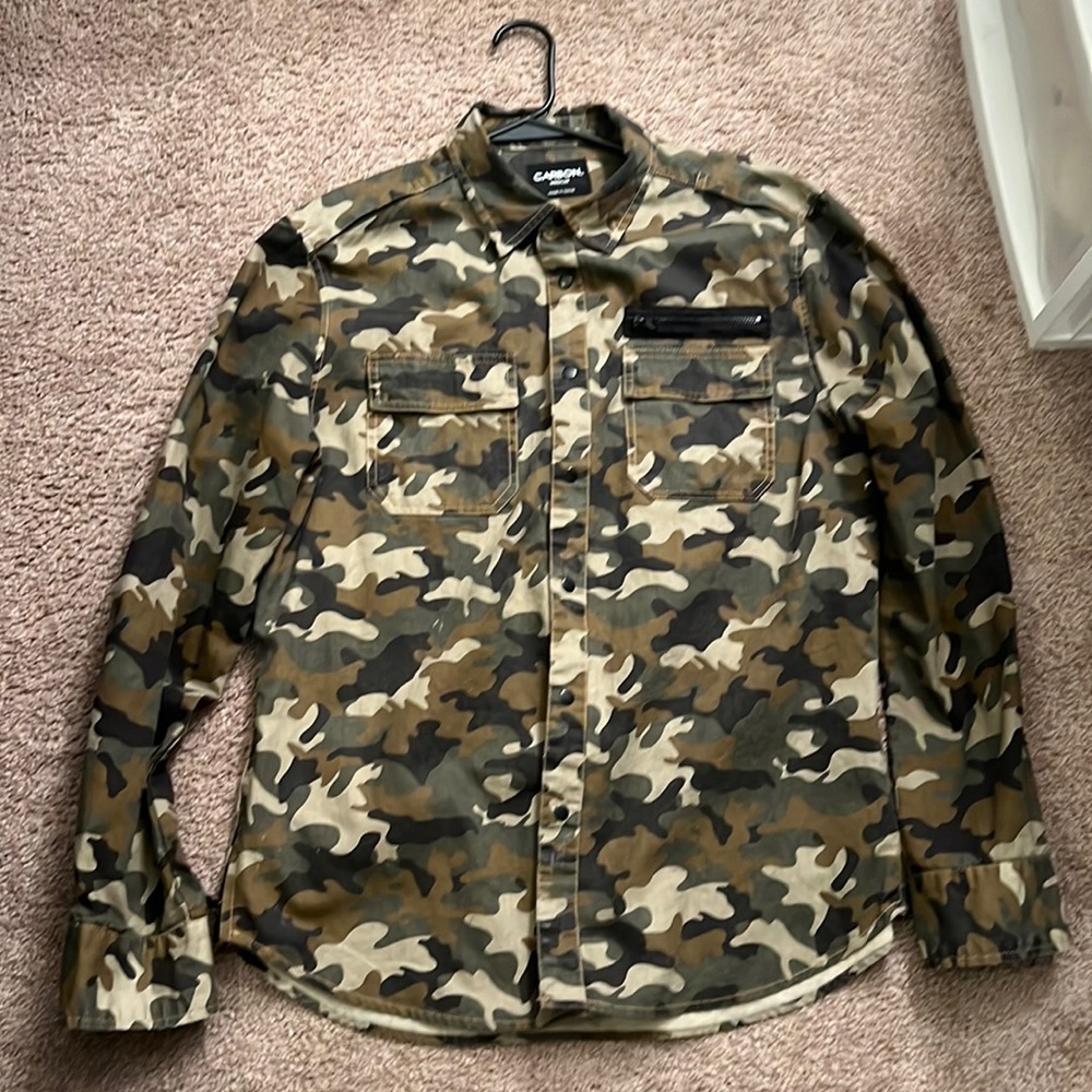 Men’s Camo button up